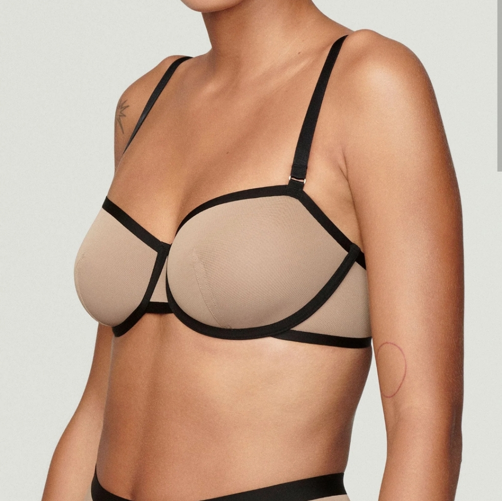 Cuup Blaconette Bra BNWT 34D